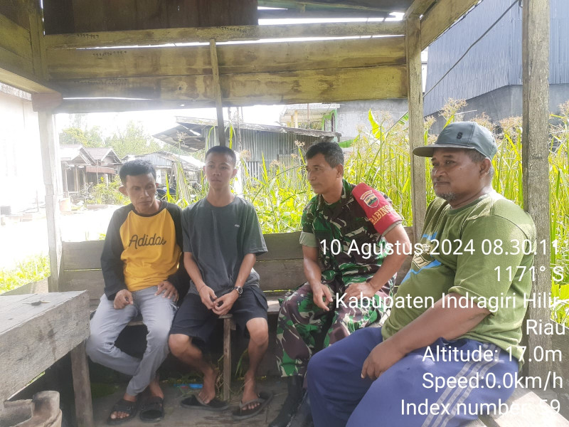 Dengan Komsos, Koramil 07/Reteh Harap Dapat Tingkatkan Keamanan di Desa