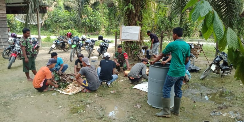 Keren, ini Terobosan Babinsa Desa Sekayan Koramil 09/Kemuning Untuk Bantu Warga di Wilayah Binaannya