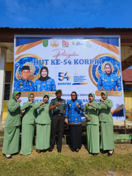 Danramil 09/Kmg Hadiri Upacara Memperingati HUT Korpri, HUT PGRI, Hari Guru Nasional, dan Hari Kesehatan Nasional