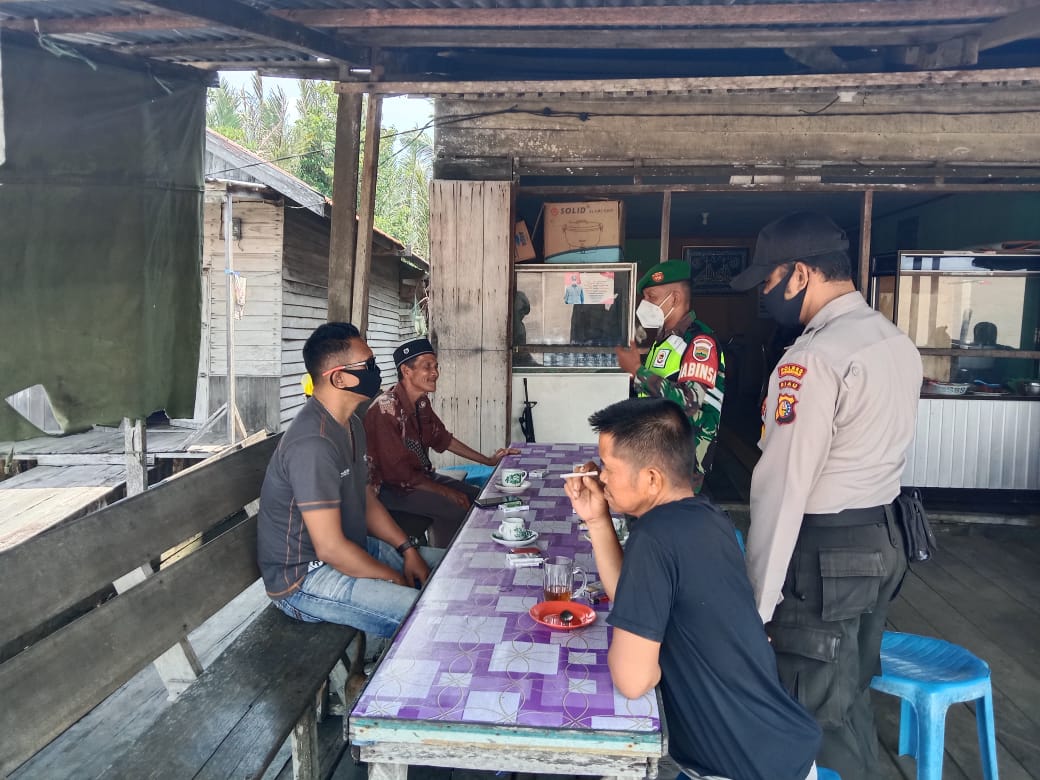 Kompak, Praka Mauladi dan Bripka Beny Tegakkan Protkes di Sapat