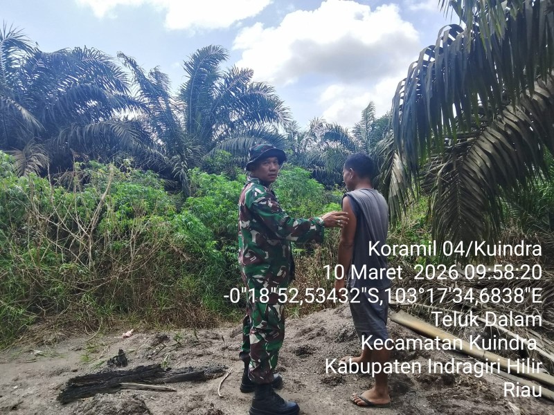 Babinsa Koramil 04/Kuindra: Kami Harap Masyarakat Dukung Upaya Kami dalam Mencegah Karhutla