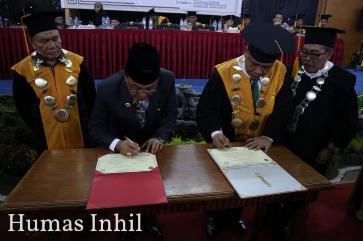 Bupati HM.Wardan Orasi Ilmiah Sidang Senat Terbuka UIN Suska Riau Priode IV TA 2018/2019.