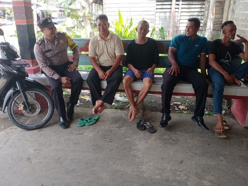 Bhabinkamtibmas Kecamatan Gaung Brigadir Akmaluddin Gencar Laksanakan Giat Sambang Terhadap Warga