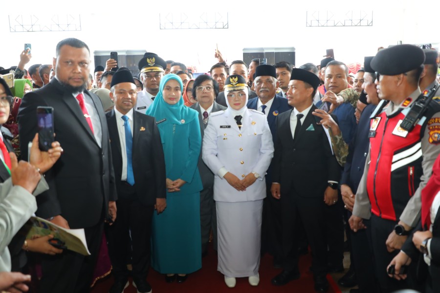 Afni dan Syamsurizal Resmi Dilantik, Siak Siap Menuju Arah Baru Pembangunan Afni dan Syamsurizal Resmi Dilantik, Siak Siap Menuju Arah Baru Pembangunan