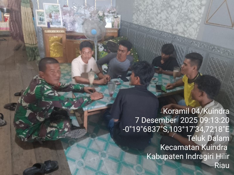 Koramil 04/Kuindra Tingkatkan Hubungan Kekeluargaan dengan Warga