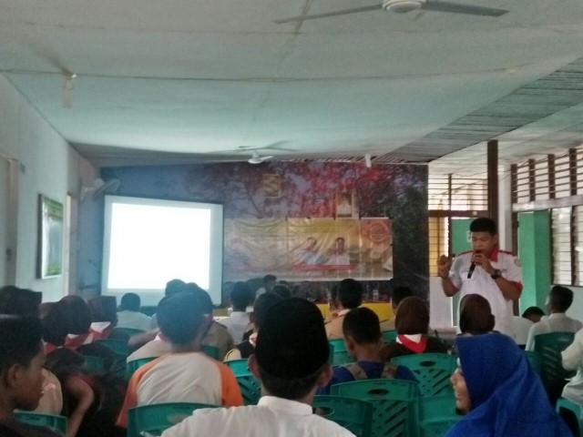 Pemuda BNN Inhil Gelar Sosialisasi Bahaya Narkoba di Mandah, Baca Selengkapnya disini 