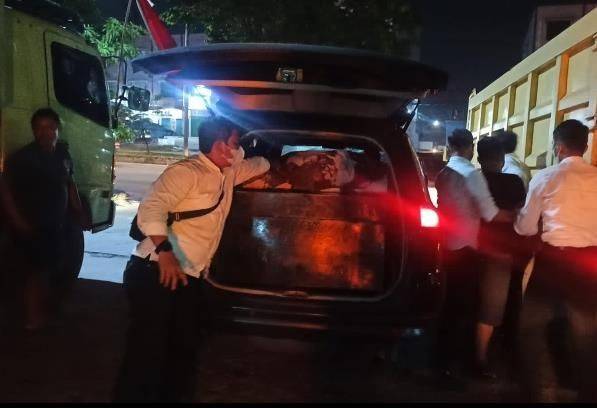 Polisi Tangkap 28 Orang Penimbun Solar Subsidi di Riau