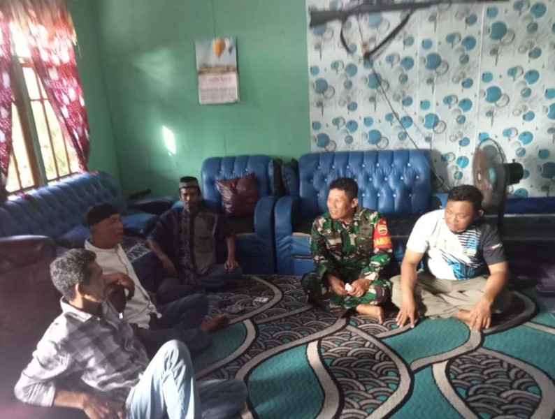 Babinsa 03/Tpl Sambangi Warga Binaan, Ajak Warga Tingkatkan Ketaqwaan, Kesehatan Dan Kebersihan Di Bulan Ramadhan