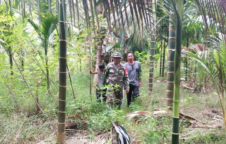 Babinsa Koramil 03/Tpl Serma Syamsul Azman Ajak Warga Binaan Lakukan Patroli Karhutla