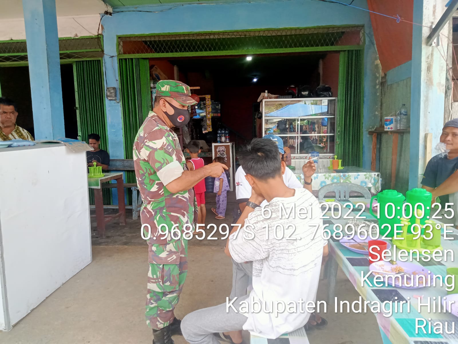 Sertu Sembiring Aktif Lakukan Sosialisasi dan Penegakan Disiplin Prokes