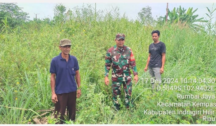 Babinsa Kopda Jalaludin Katakan Akan Terus Tingkatkan Patroli Karlahut dan Sekaligus Sosialisasi Diwilayah Koramil 03/Tempuling