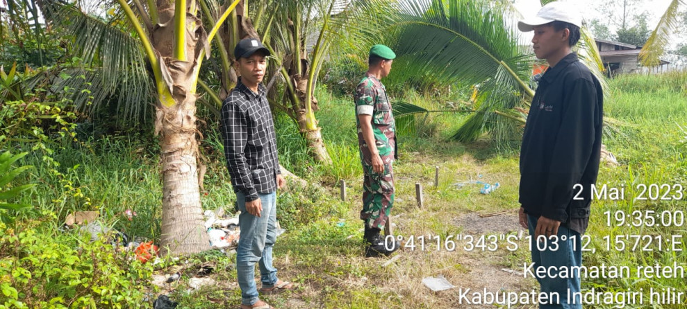 Babinsa Koramil 07/Reteh Patroli Karhutla Secara Rutin di Wilayah