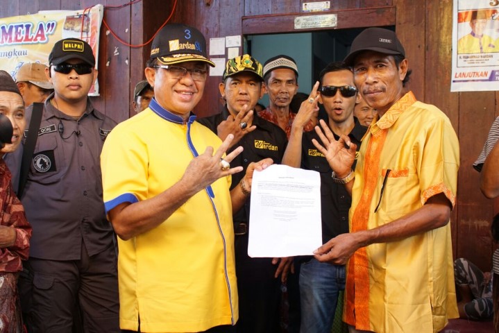 Kerja Nyata Sudah Terbukti,  Relawan Kecamatan Tanah Merah Siap Berjuang Untuk Wardan-SU