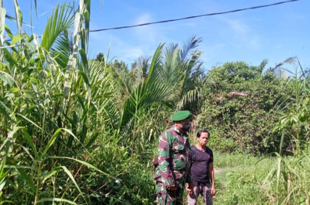 Babinsa Koramil 04/Kuindra Bersama Masyarakat Peduli Api Lakukan Patroli Rutin