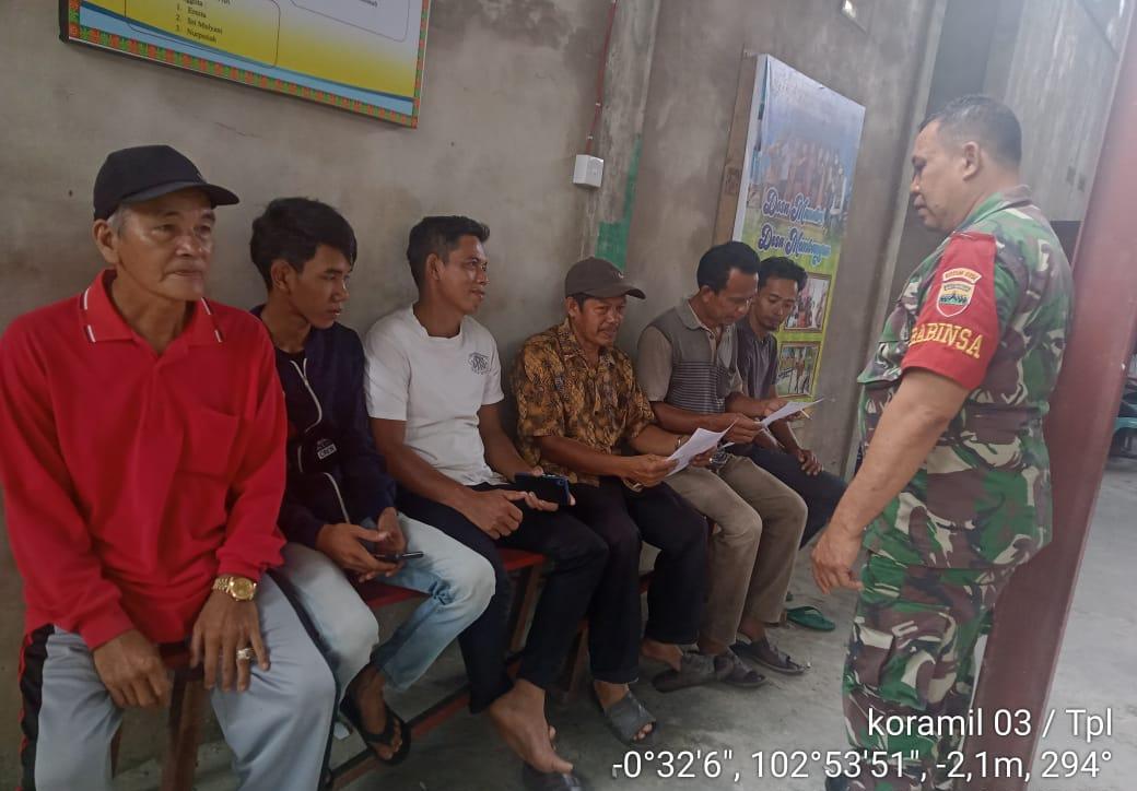 Ciptakan Kedekatan dengan Warga, Babinsa 03/Tpl Rutin Laksanakan Komsos
