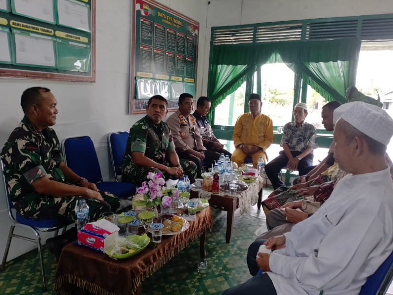 Dandim 0314/lnhil Kunker Ke Koramil 04/Kdr Sekaligus Silaturahmi Dengan Masyarakat