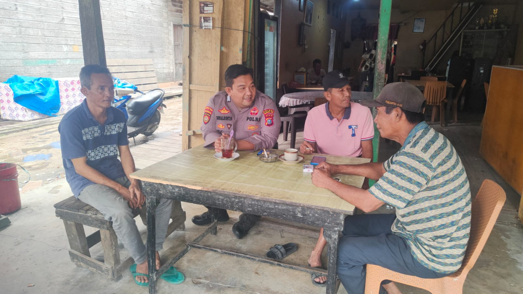 Manfaatkan Warung Kopi Bripka Ronald Cooling System Dalam Rangka Operasi Mantap Praja 2024