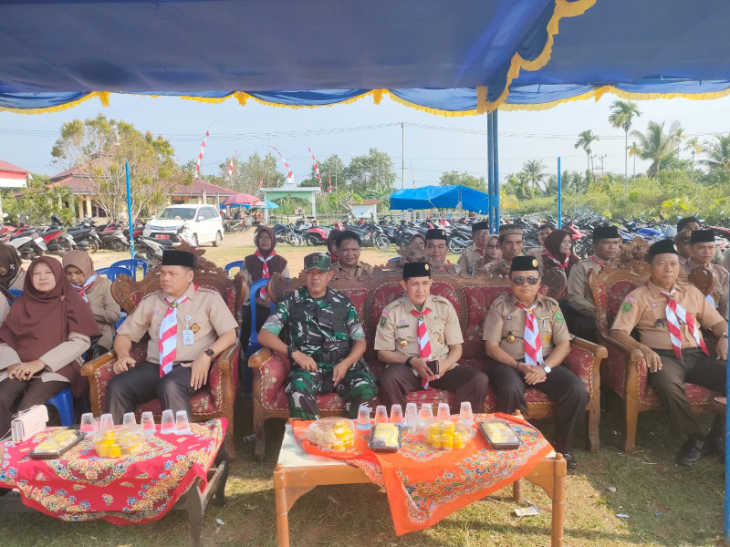 Dalam Memperingati HUT Pramuka Ke 62, Danramil 03/Tpl Ikuti Upacara di MTS Nurul Hidayah