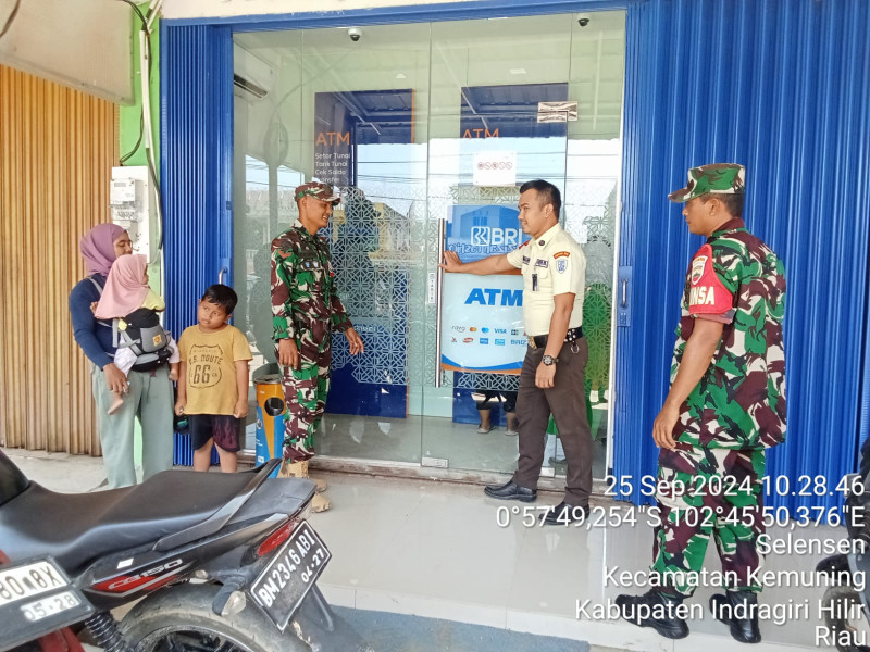 Jaga Kamtibmas Jelang Pilkada, Babinsa Koramil 09/Kmg Lakukan Patroli Pengecekan Perkantoran dan Objek Vital