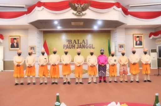 Ketua DPRD Yulisman Ikuti Apel Peringatan Hari Jadi Ke-64 Provinsi Riau