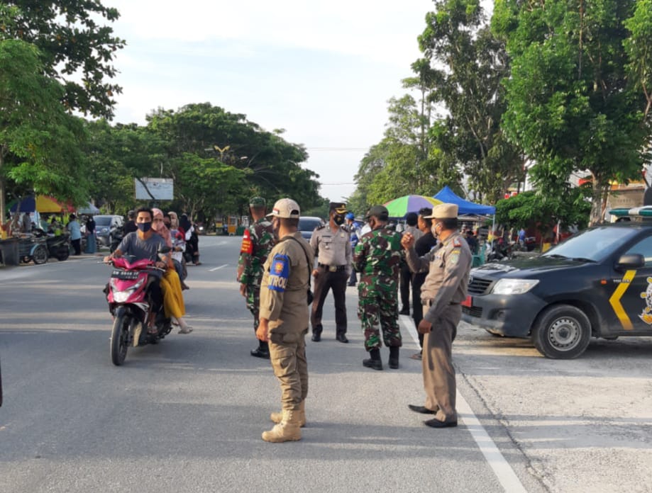 Dimasa PPKM Skala Mikro,  TNI/Polri dan Pemerintah Daerah Makin Intensif Laksanakan Operasi Yustisi