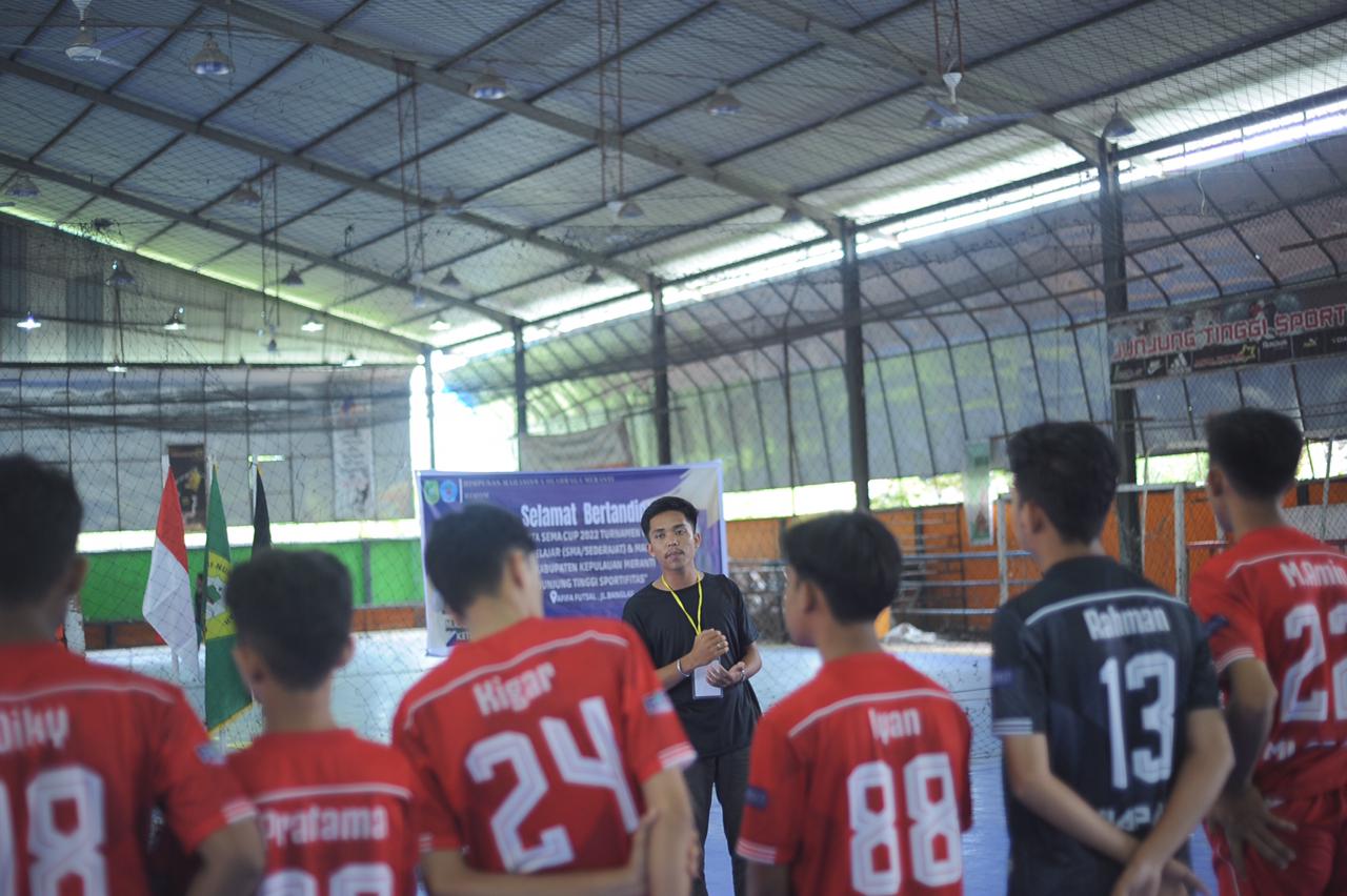 Tanpa Bantuan Dispapora Meranti, SEMA STAI NH Selatpanjang Sukses Gelar Turnamen Futsal Antar Pelajar dan Mahasiswa