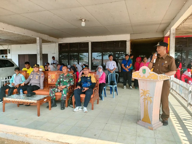 Sertu Ichlas Manalu, Babinsa Koramil 03/Tempuling, Berperan Aktif dalam Perlombaan HUT RI ke-80