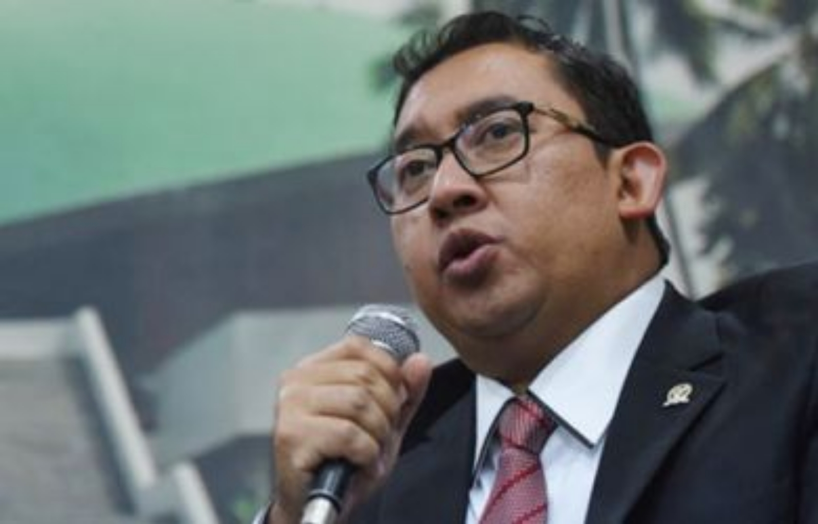 Fadli Zon: Cina Sumber Corona Bebas Masuk RI, Kok Italia dan Korsel Dilarang?
