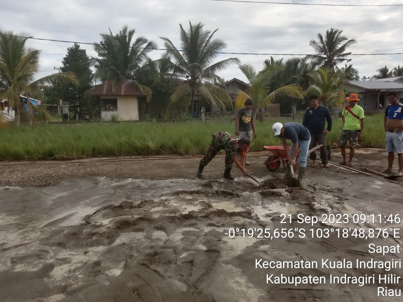 Melalui Komsos, Babinsa Koramil 04/Kuindra Terapkan Nilai-nilai Pancasila Di Wilayah Binaan
