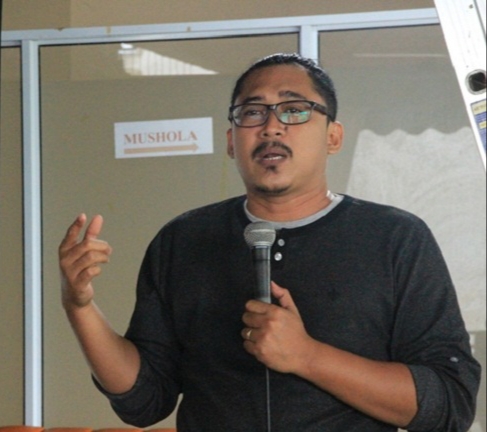 Menolak Mamud Murod Sebagai Kepala Dinas LHK Riau