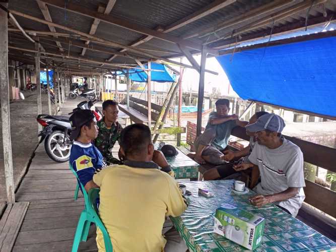 Babinsa Koramil 04/Kuindra Memberitahu Cara Mendaftar Komcad