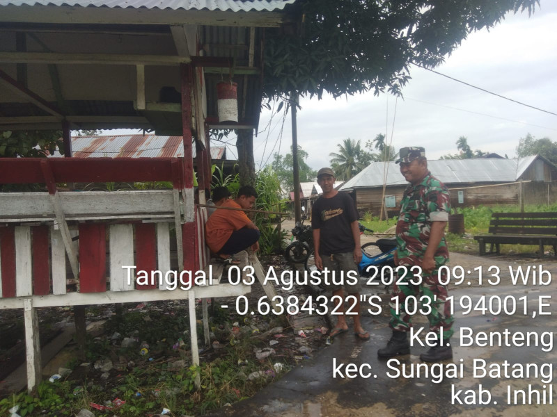 Bangun Komunikasi Baik, Koramil 07/Reteh Ajak Masyarakat Untuk Jaga Nilai-nilai Pancasila