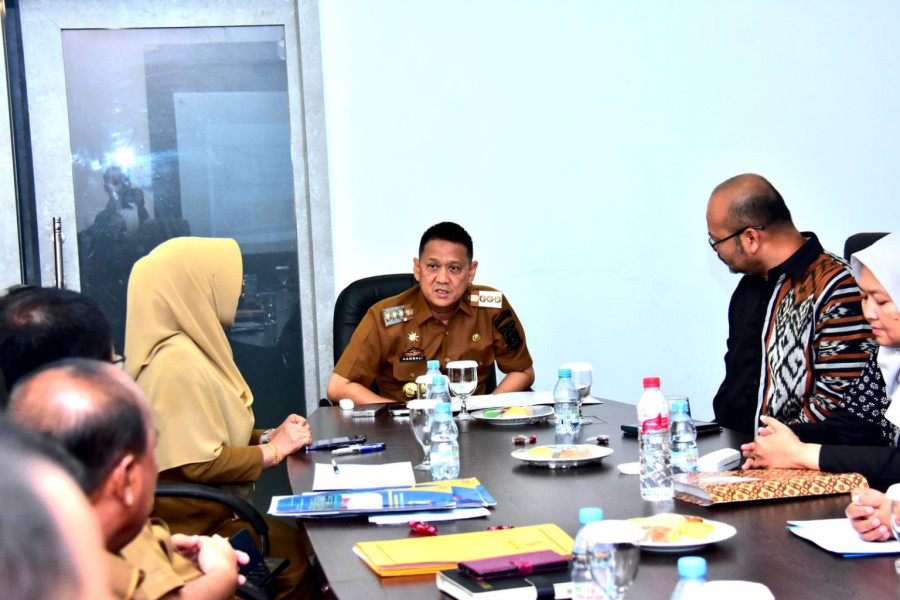 Pj Bupati Kampar Pimpin Rapat Exit Meeting dengan BPK RI Perwakilan Provinsi Riau