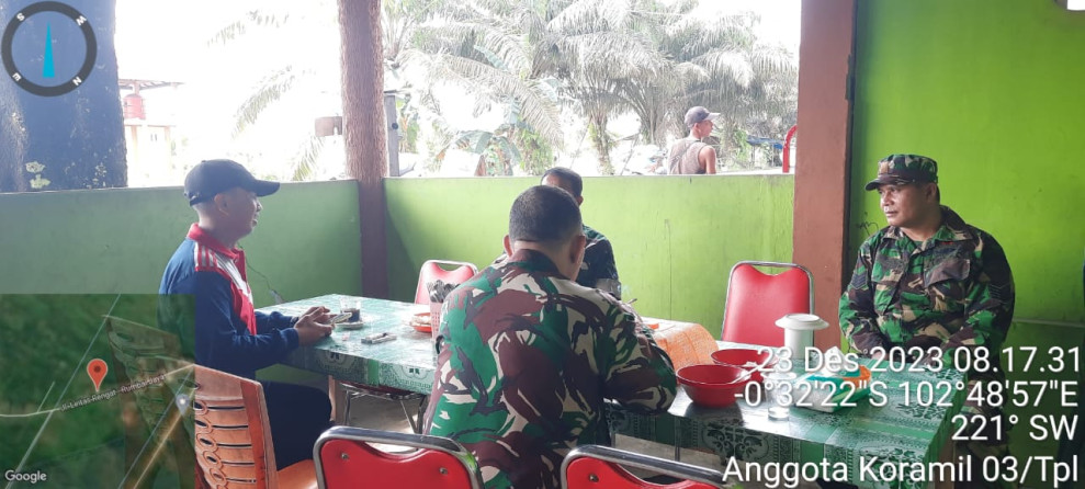 Komsos Babinsa 03/Tpl, Jaga Hubungan Baik Serta Sinergitas Bersama Petugas Penyuluh Pertanian Lapangan
