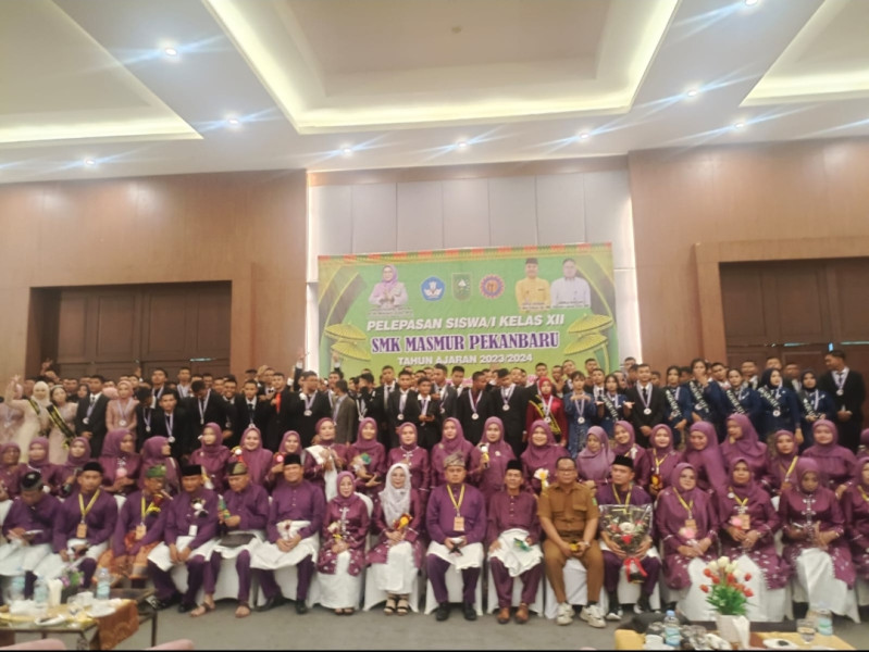 SMK Masmur Lepas 139 Orang Siswa Kelas XII