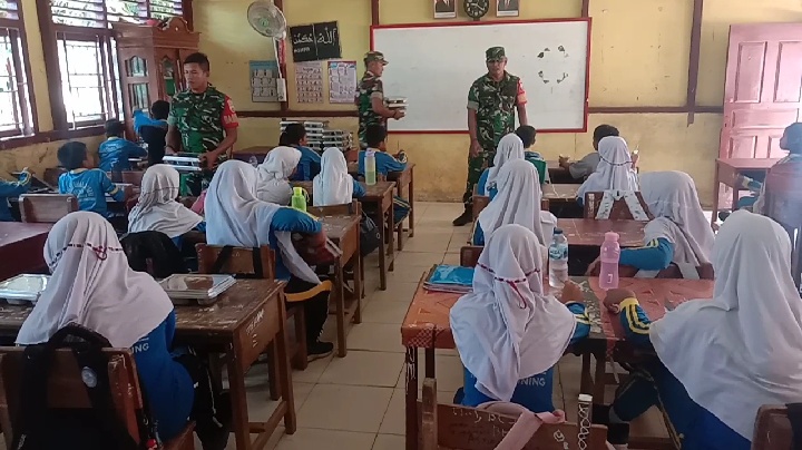 Koramil 09/Kemuning Komitmen Dukung Program Makan Bergizi Gratis untuk Masyarakat