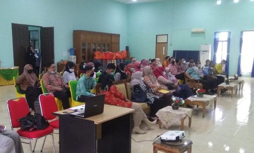 DP2KBP3A Inhil Taja Rapat Penyusunan Buku Data Terpilah Gender dan Anak