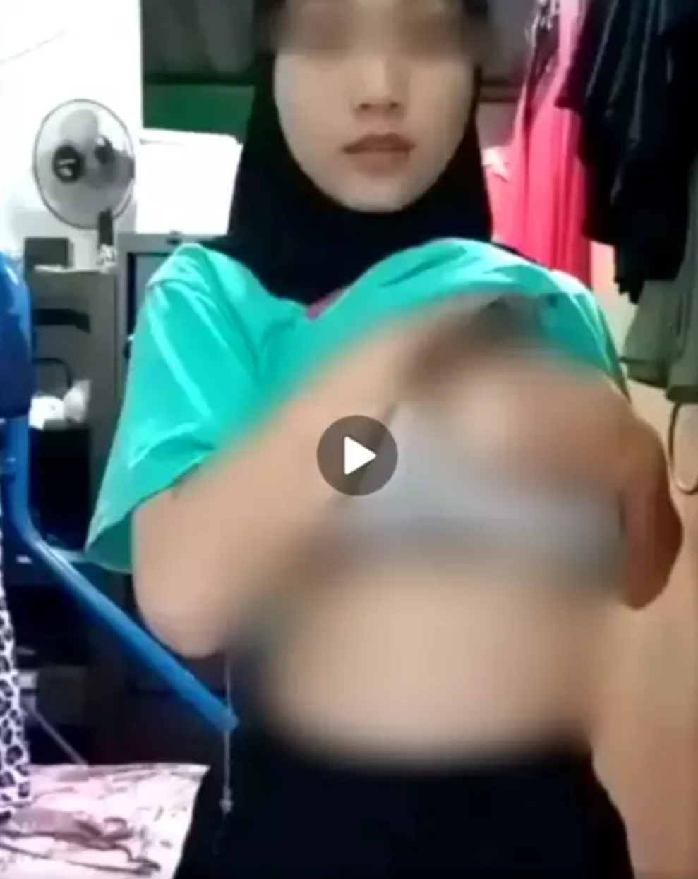 Diburu Netizen, Video Tiktok 'Hot' Tak Senonoh Cewek Cantik ini Viral 