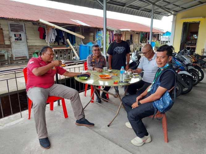 Jum'at Curhat Polsek Pulau Burung, Warga Sampaikan Aspirasi Masalah Lingkungan