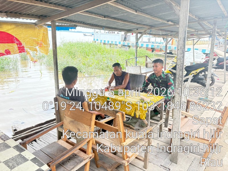 Babinsa Koramil 04/Kuindra Wujudkan Kepedulian terhadap Masyarakat