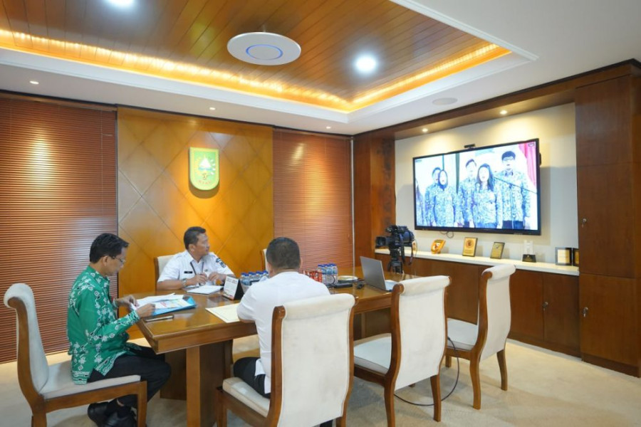 Pj Sekdaprov Ikuti Rakornas Pengawasan INtern Pemerintah 2024