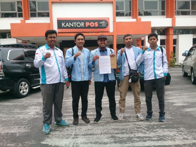 Presma BEM UR Kirimkan Surat Cinta untuk Presiden RI, Mau Tau Isinya ? Lihat Disini 