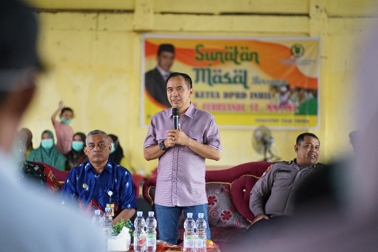 Pagi di Rambaian, Siang Harinya Ferryandi Kembali Membuka Khitan Masal di Teluk Pinang