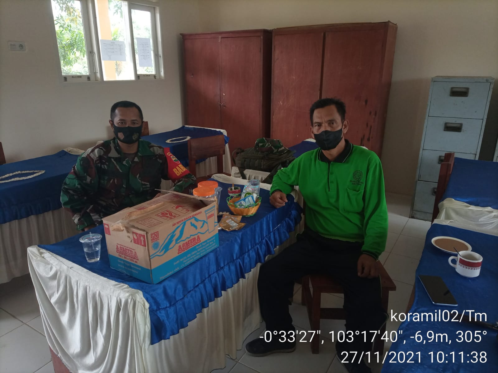 Babinsa Koramil 02/Tanah Merah Kembali Lakukan Komsos di Desa Sungai Nyiur