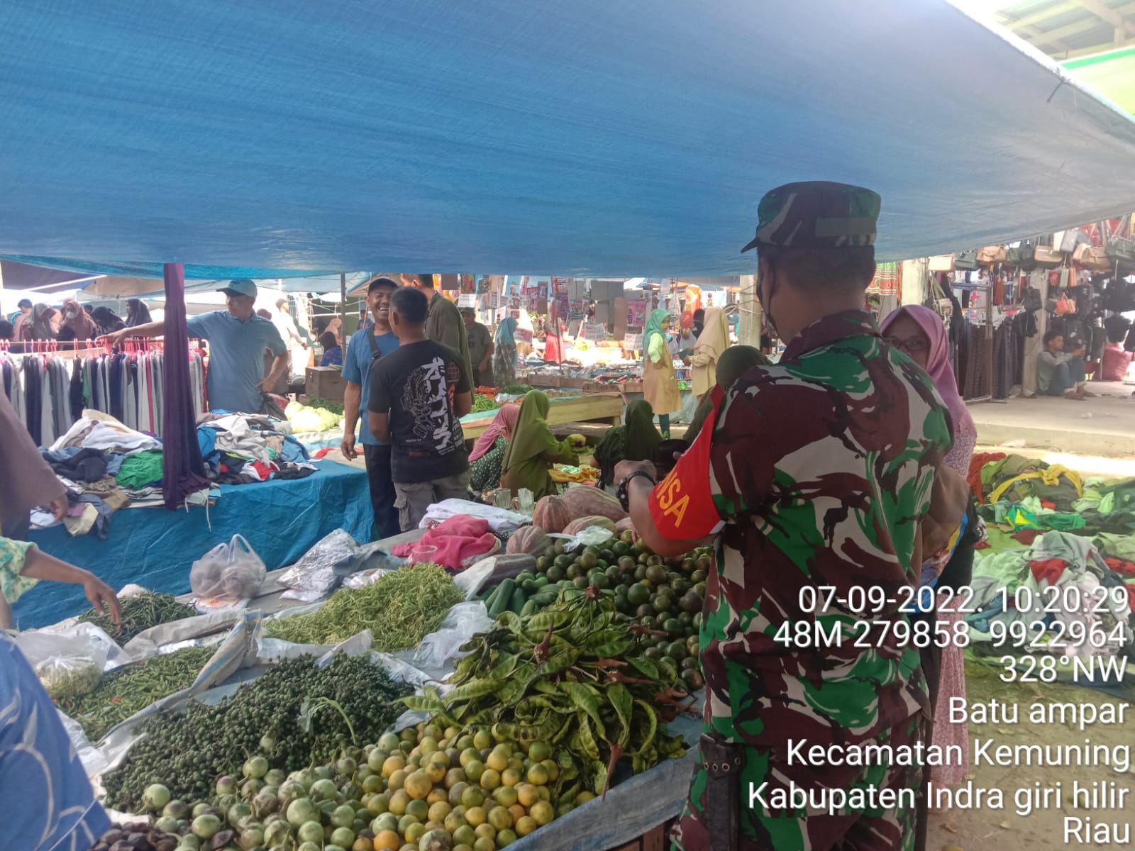 Patuhi Protokol Kesehatan Yang Terus Disampaikan Oleh Personel Koramil 09/Kemuning