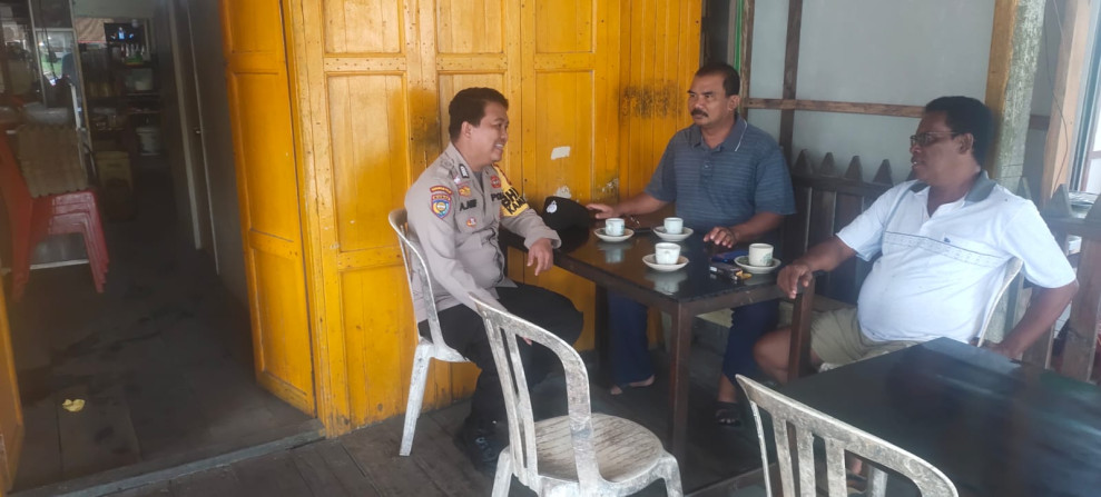 Bhabinkamtibmas Gelar Sosialisasi Pencegahan Dan Penanggulangan Penyakit Masyarakat Serta Bahaya Penyalahgunaan Dan Peredaran Gelap Narkoba