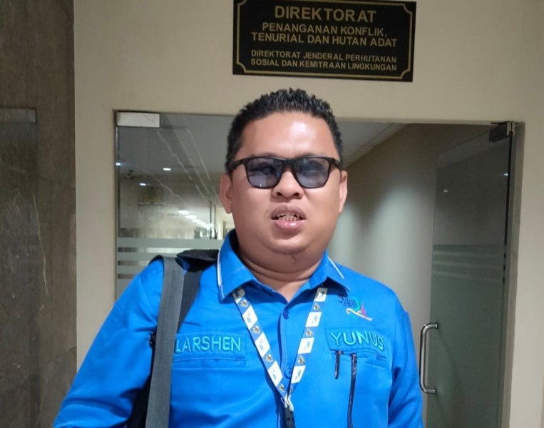 KNPI Riau Sentil Pemimpin Mental Badut Gegara Gubri Abdul Wahid Diduga Salahkan SF Haryanto Karena Defisit Anggaran