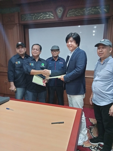 Bangun PLTS, PT Bumi Meranti MoU dengan Perusahaan Asal Korea