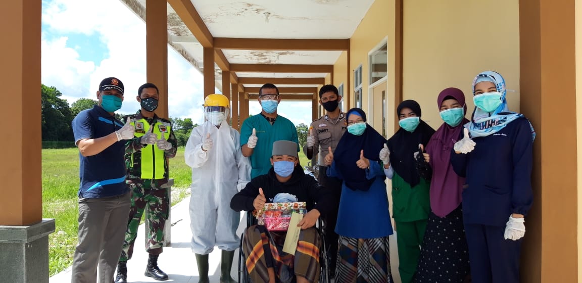Pasien Covid-19 Asal Kecamatan Mempura, Siak Dinyatakan Sembuh dan Diperbolehkan Pulang ke Rumah