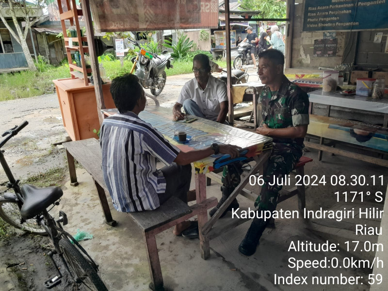 Tingkatkan Silaturahmi Antar Sesama Bersama Babinsa Pelda Nofiandi